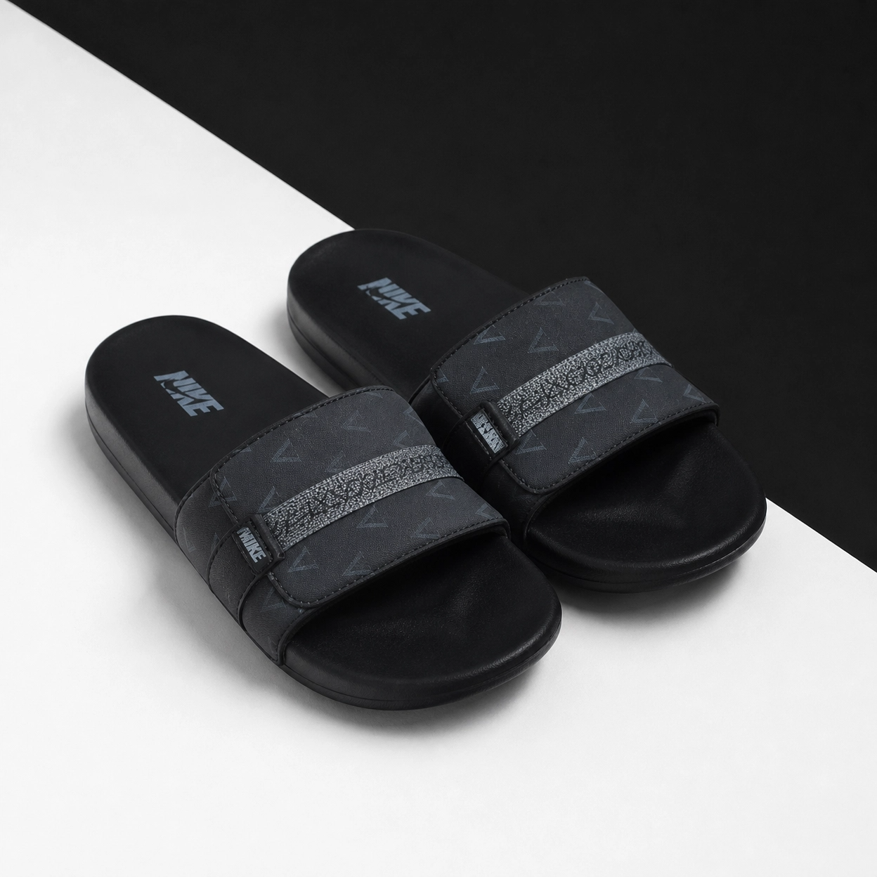 Nike Unisex Comfort  Adjustable Offcourt Slides